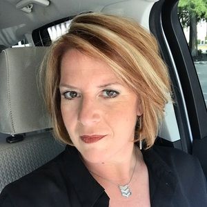 Meet your Posher, Robin